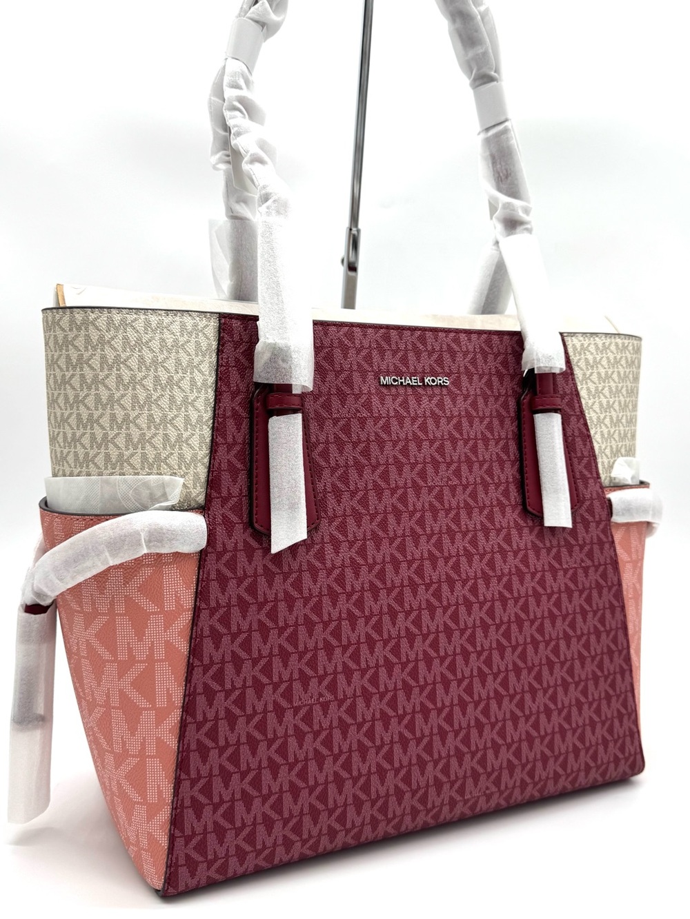 Michael Kors Voyager Large Color-Block Signature Logo Tote Bag - Maroon
